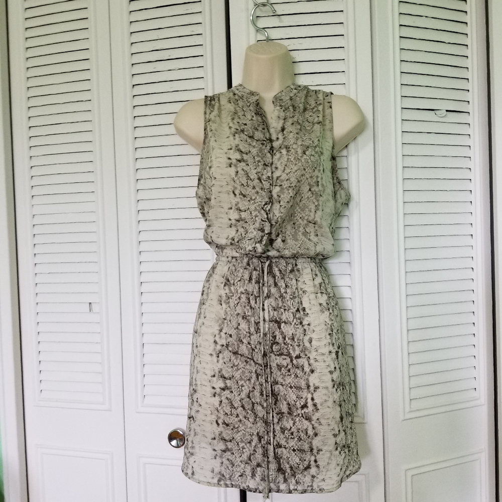 Aqua Drawstring snake print gray dress sz Medium